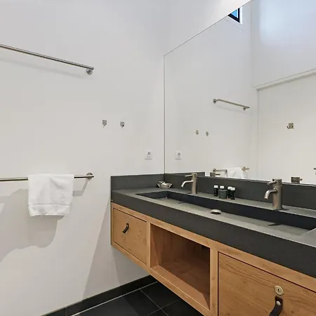 7 - Fusion | Design And Relaxation With Jacuzzi