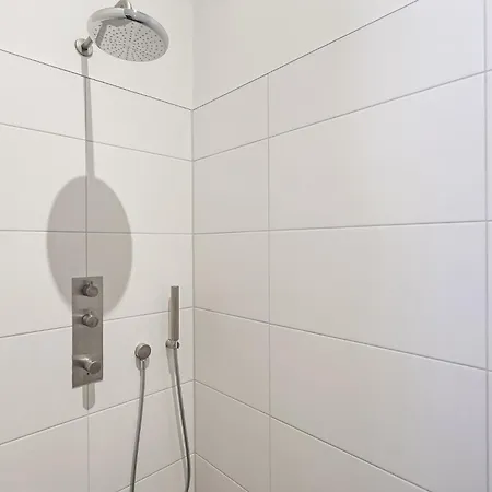 וילה Super Vip - 4 Pers Met Jacuzzi - 7 אאודורפ
