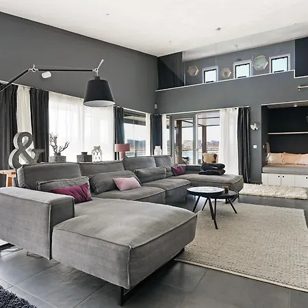 Super Vip - 4 Pers Met Jacuzzi - 7 *