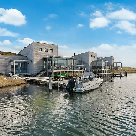 فيلة Super Vip - 4 Pers Met Jacuzzi - 7 *