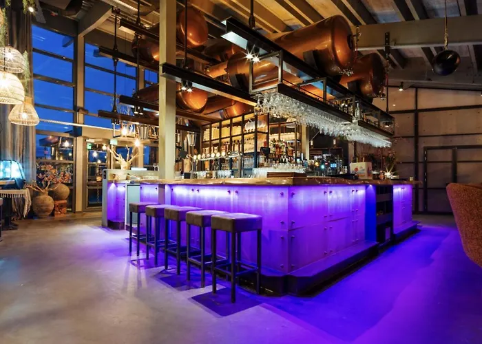 Super Vip - 4 Pers Met Jacuzzi - 7 *